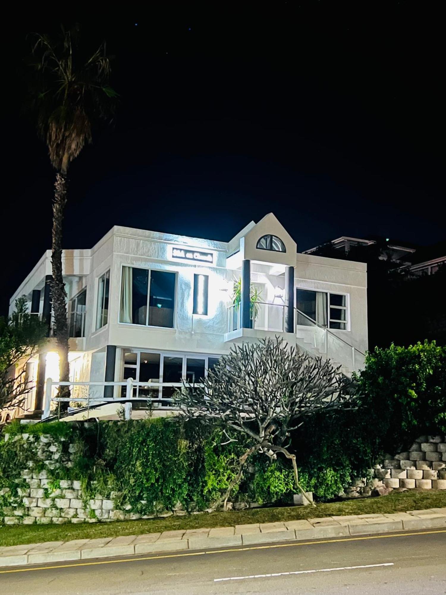 Sunny Bali Cottage Mossel Bay Exterior photo